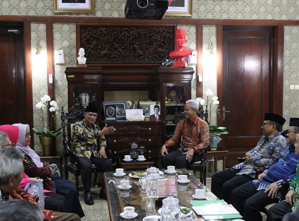 Sukseskan Muktamar di Jawa Tengah, Muhammadiyah Silaturahim ke Ganjar Pranowo